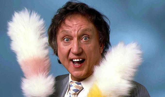 Ken Dodd exhibition extends | Four more months at Museum of Liverpool