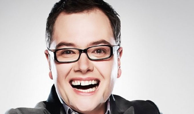 Alan Carr abandons his sitcom | ...because he was beaten to the idea