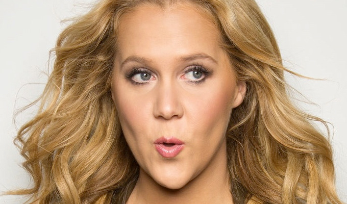 US critics hail Amy Schumer | A tight 5: June 1