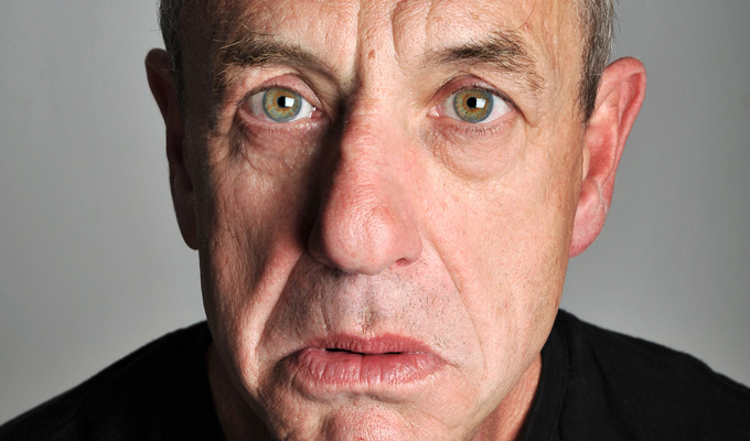 Arthur Smith named a 'legend of comedy' | As Leicester Comedy Festival also hails its departing founder