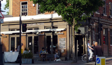 Clapham North pub