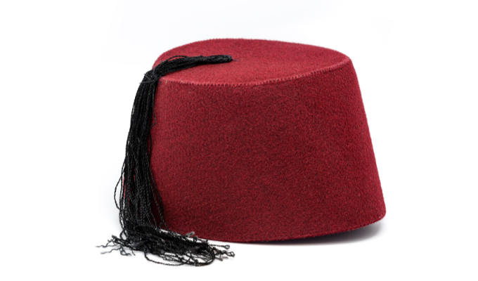 Tommy Cooper's fez fetches £7k | Another iconic hat under the hammer