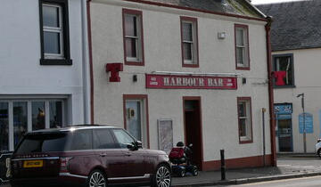 Girvan Harbour Bar