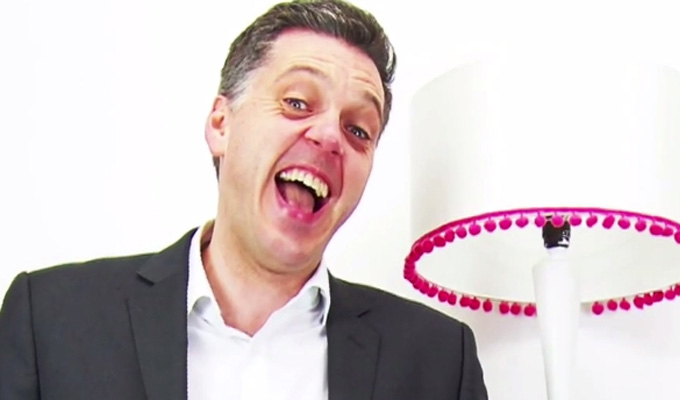  Iain Lee vs Radio