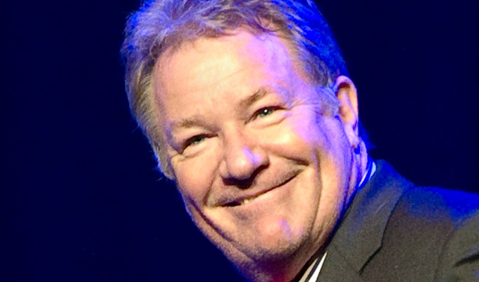 Jim Davidson shows pulled after fracas | Row over drinking, and whether he abused staff
