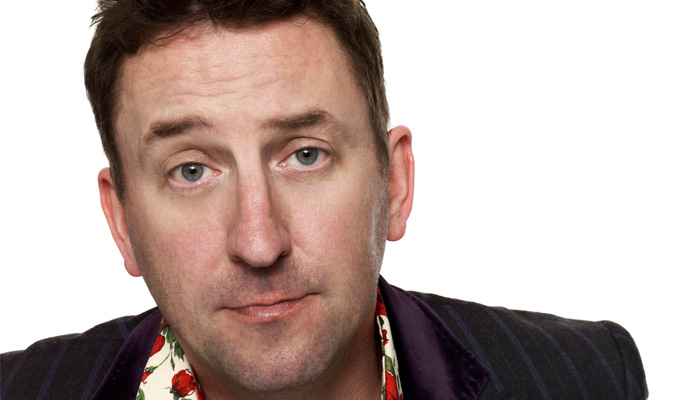 Lee Mack – Original Review | Review by Steve Bennett