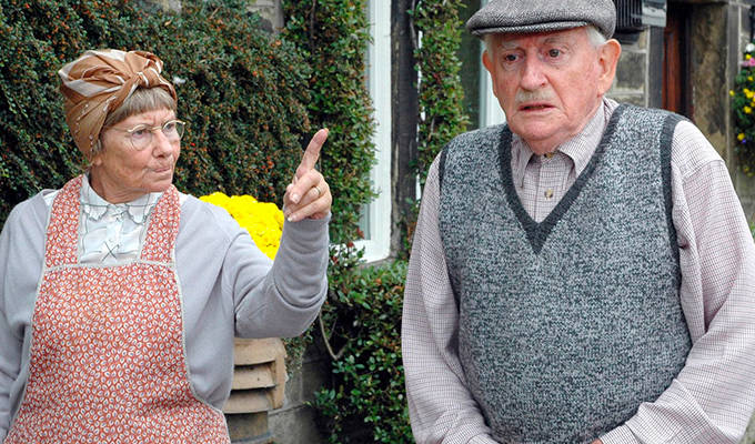 Last Of The Summer Wine actor Robert Fyfe dies at 90 | Known as henpecked Howard Sibshaw